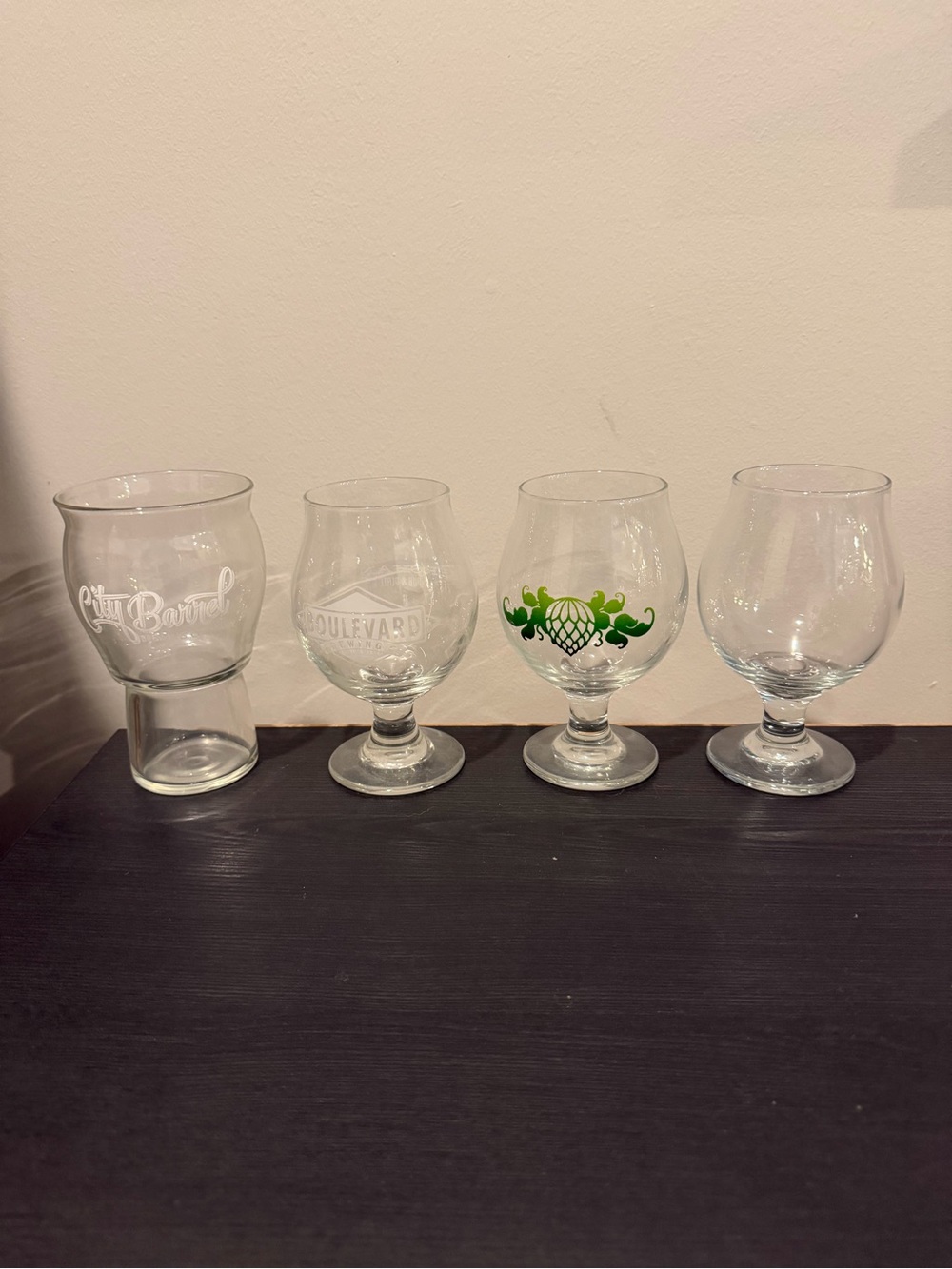 Set of 4 Tulip Snifter Beer Glasses with Green Hop Graphic